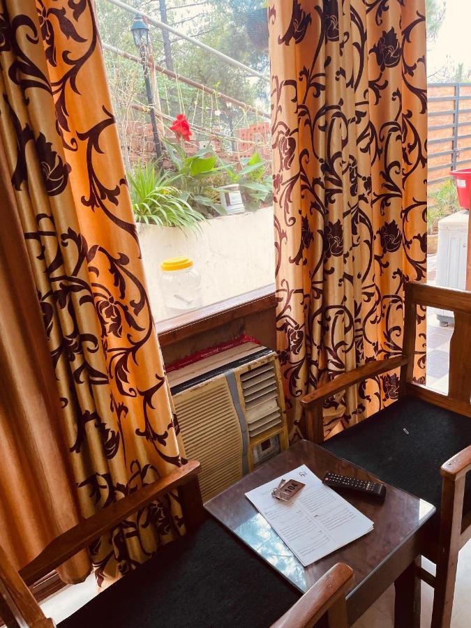 House Of Lights Hotel Solan Exterior photo